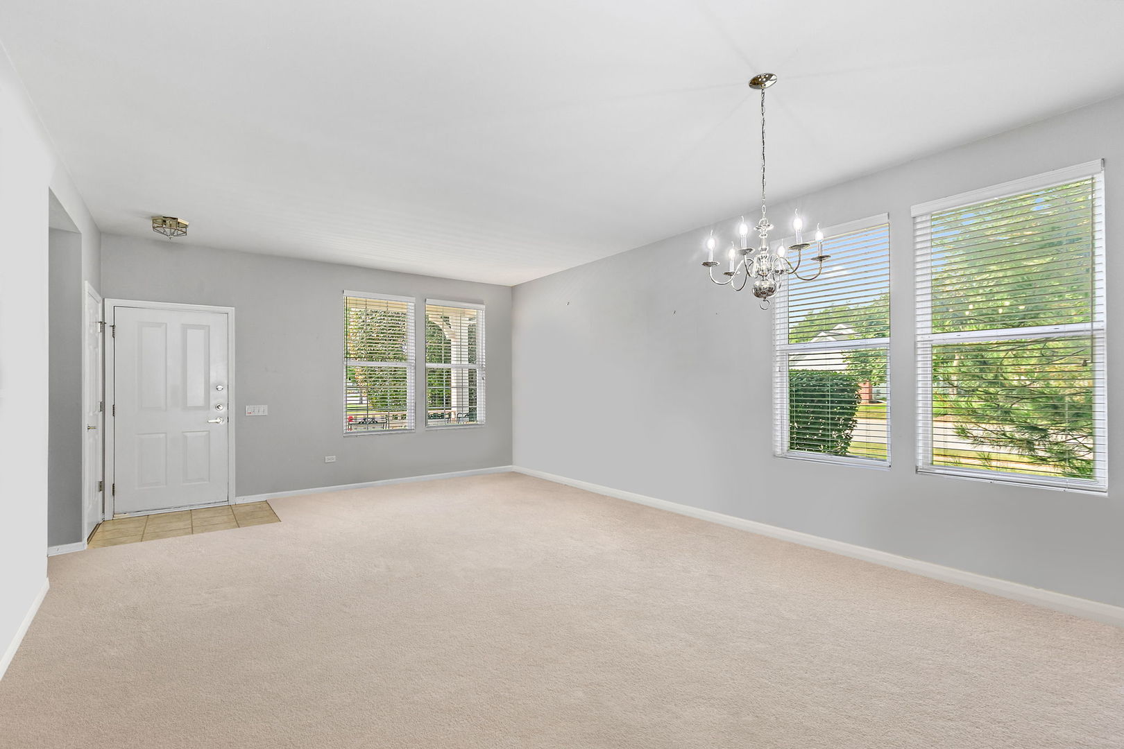 13060 Coventry Lane Huntley IL 60142