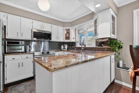 5017 Brookview Road Rockford IL 61107