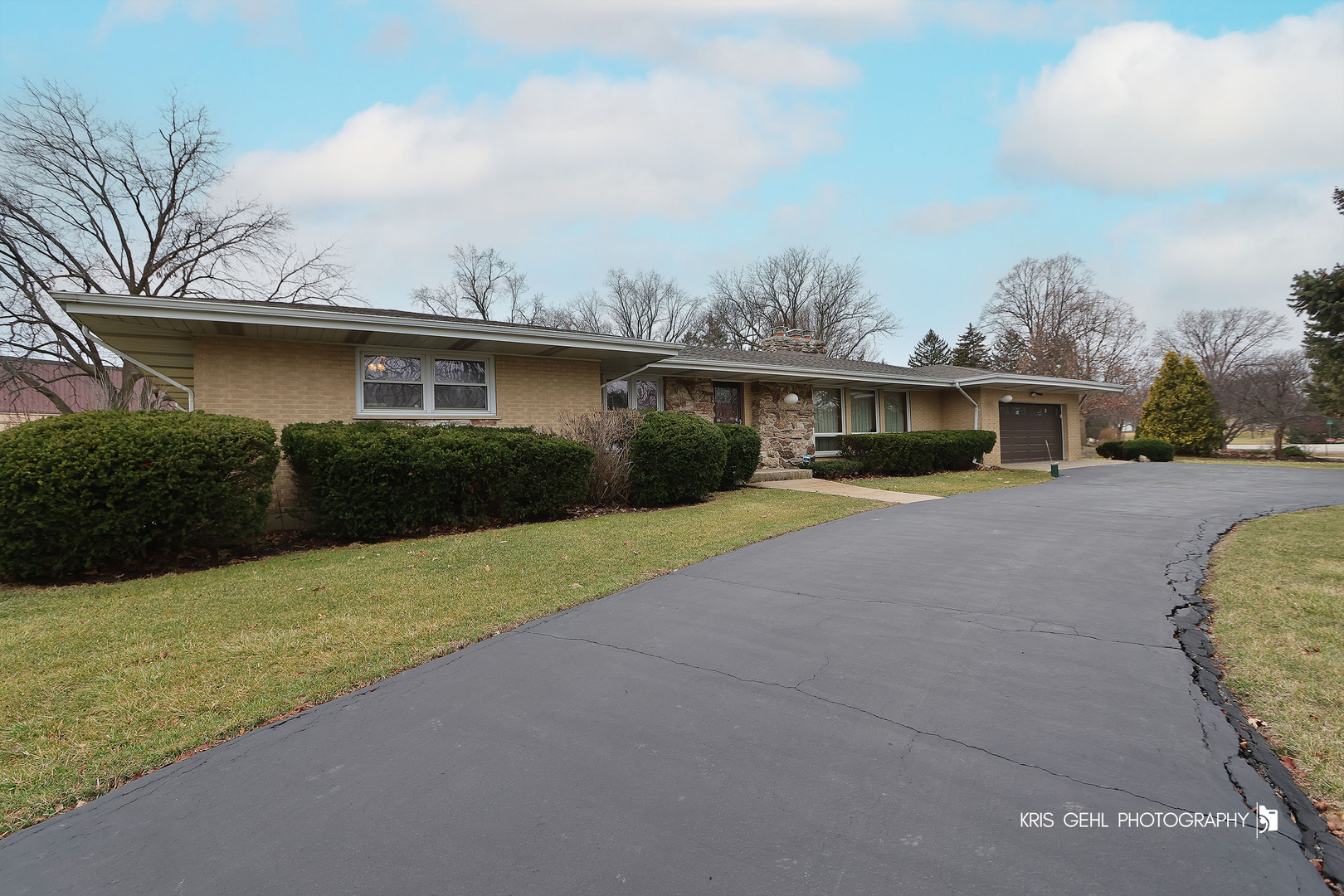 20W371 Diversey Avenue Addison IL 60101