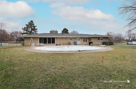 20W371 Diversey Avenue Addison IL 60101