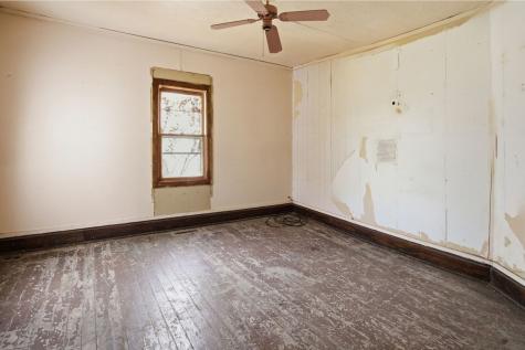 1205 Champaign Avenue Mattoon IL 61938