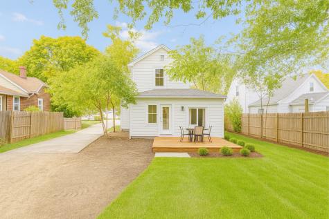 1205 Champaign Avenue Mattoon IL 61938