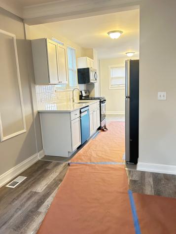 7926 South Michigan Avenue Chicago IL 60619
