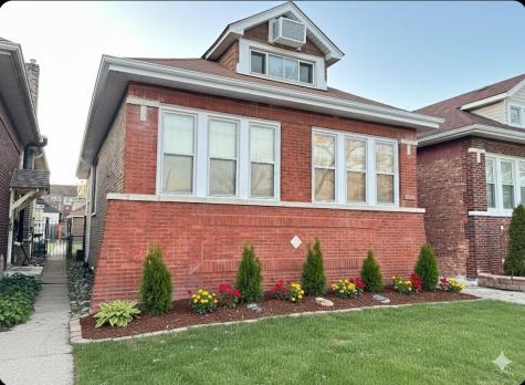 7926 South Michigan Avenue Chicago IL 60619