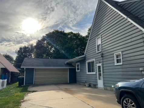 304 Maple Avenue Forreston IL 61030