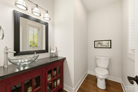 38 Woodland Drive Yorkville IL 60560