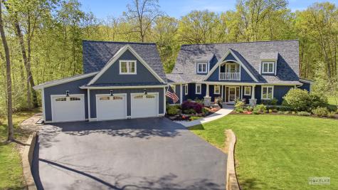 38 Woodland Drive Yorkville IL 60560
