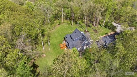 38 Woodland Drive Yorkville IL 60560
