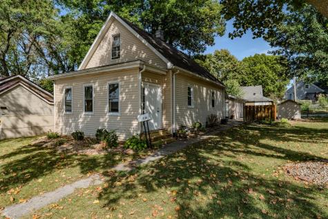 1509 North Oak Street Bloomington IL 61701