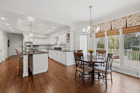 5701 Churchill Lane Libertyville IL 60048