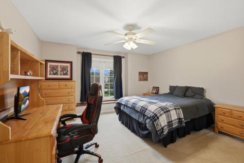 5701 Churchill Lane Libertyville IL 60048