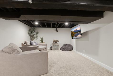 5701 Churchill Lane Libertyville IL 60048