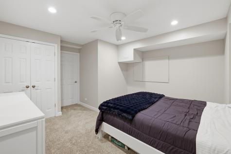 5701 Churchill Lane Libertyville IL 60048