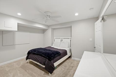 5701 Churchill Lane Libertyville IL 60048