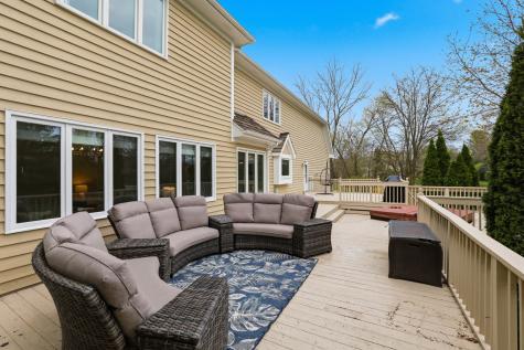 5701 Churchill Lane Libertyville IL 60048