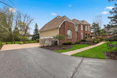 5701 Churchill Lane Libertyville IL 60048