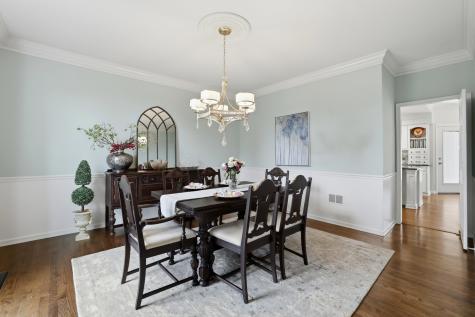 5701 Churchill Lane Libertyville IL 60048