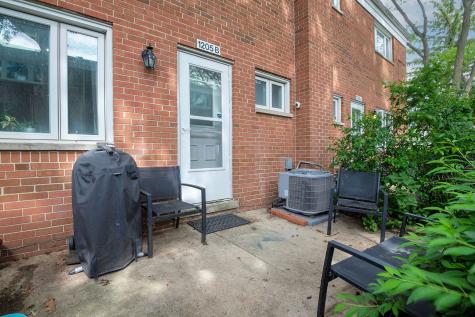 1205 Peterson Avenue Park Ridge IL 60068