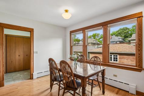 734 Gunderson Avenue Oak Park IL 60304