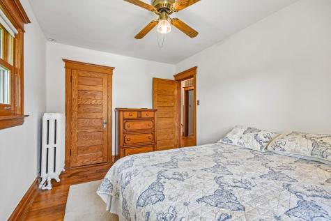 734 Gunderson Avenue Oak Park IL 60304