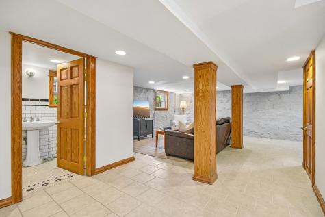 734 Gunderson Avenue Oak Park IL 60304