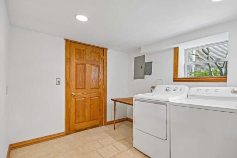 734 Gunderson Avenue Oak Park IL 60304