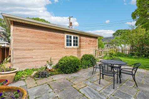 734 Gunderson Avenue Oak Park IL 60304