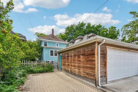 734 Gunderson Avenue Oak Park IL 60304