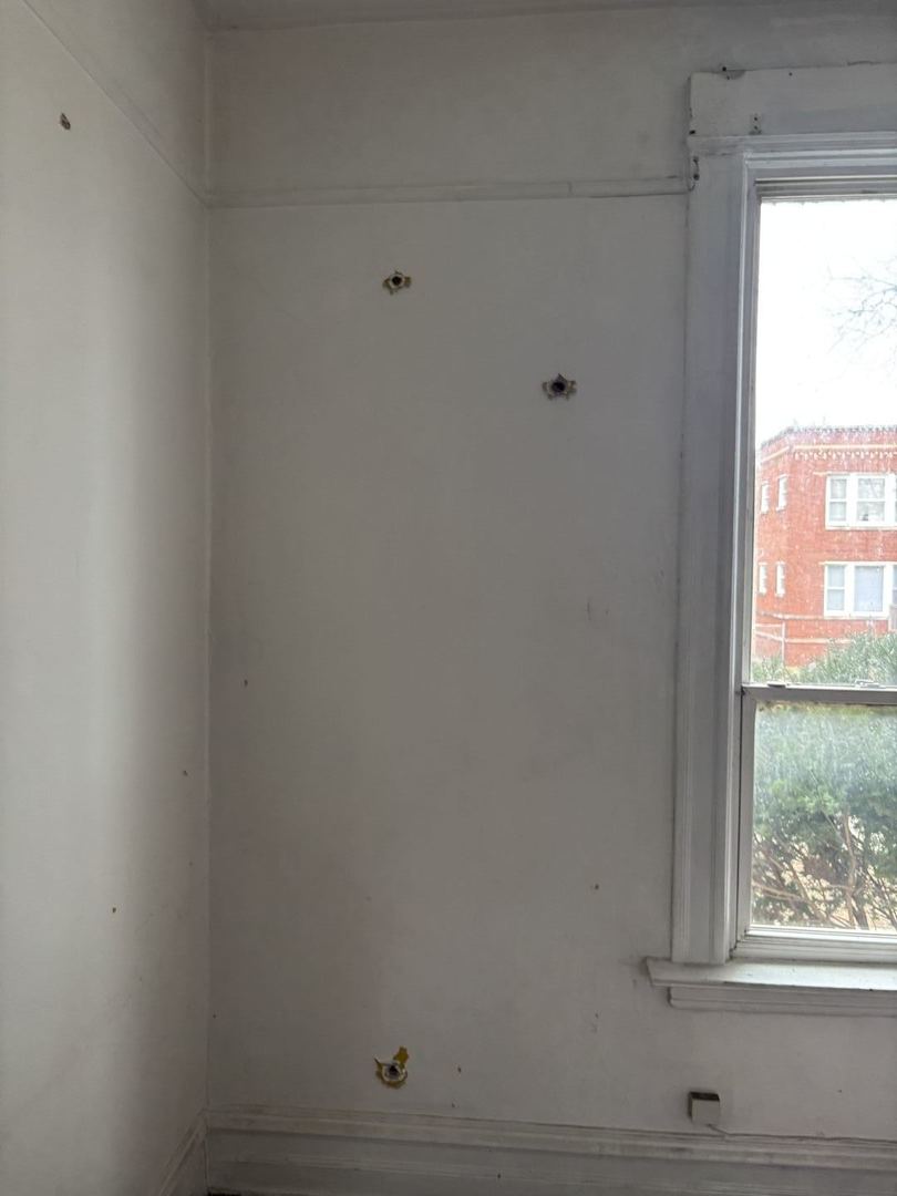 2469 East 74th Street Chicago IL 60649