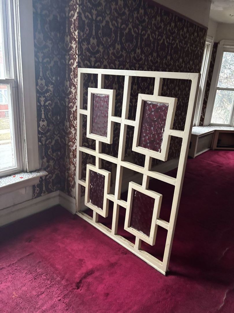 2469 East 74th Street Chicago IL 60649