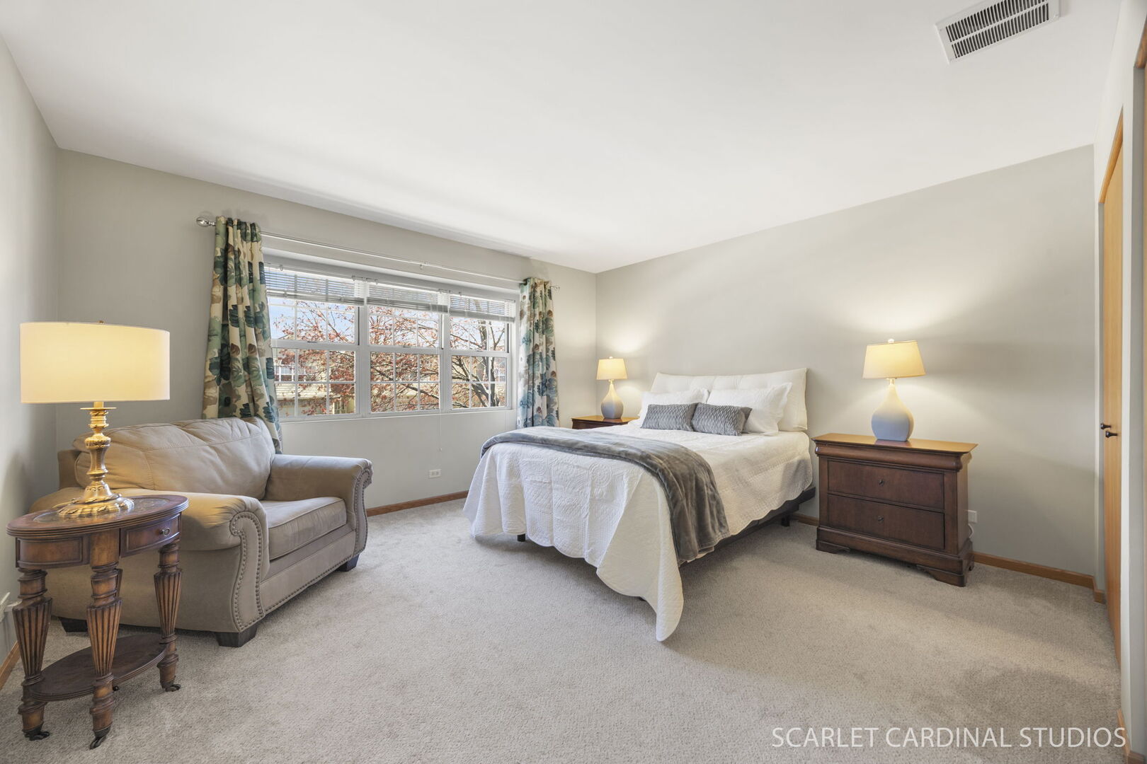 94 Townsend Circle Naperville IL 60565