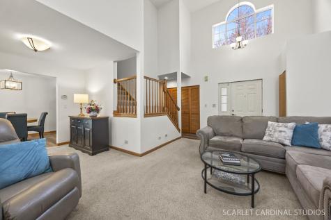 94 Townsend Circle Naperville IL 60565