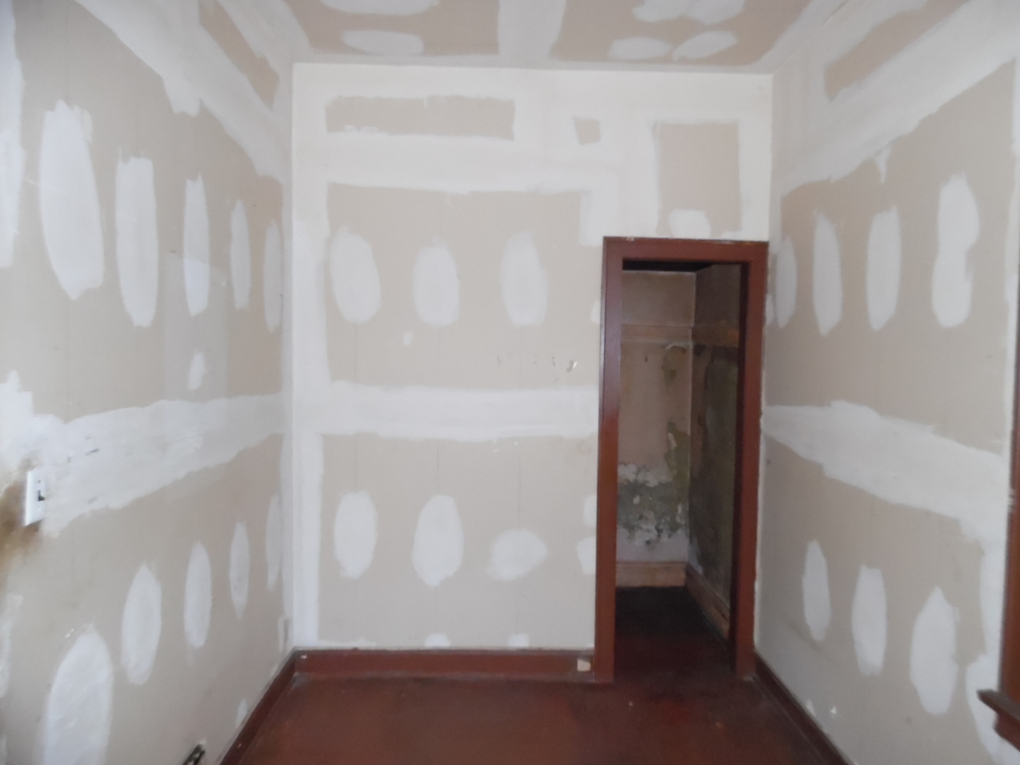 5605 South Justine Street Chicago IL 60636