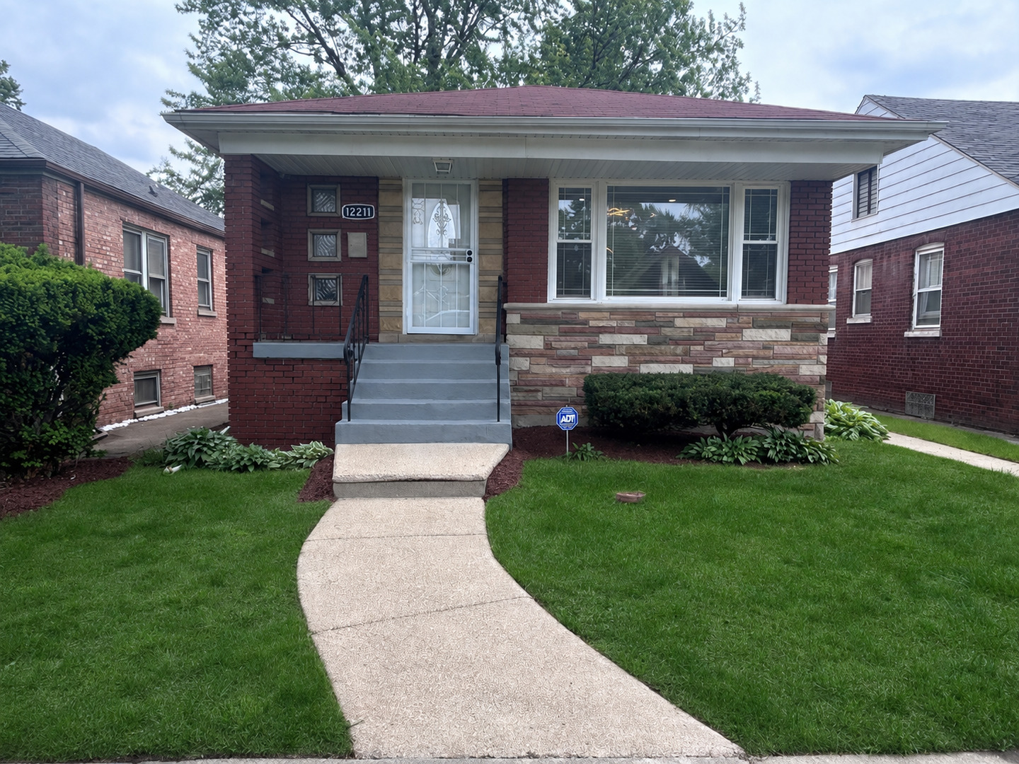 12211 South Lafayette Avenue Chicago IL 60628