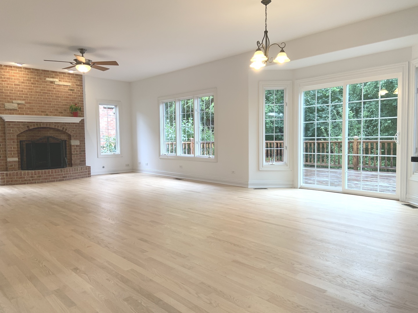 904 Cumnor Road Downers Grove IL 60516
