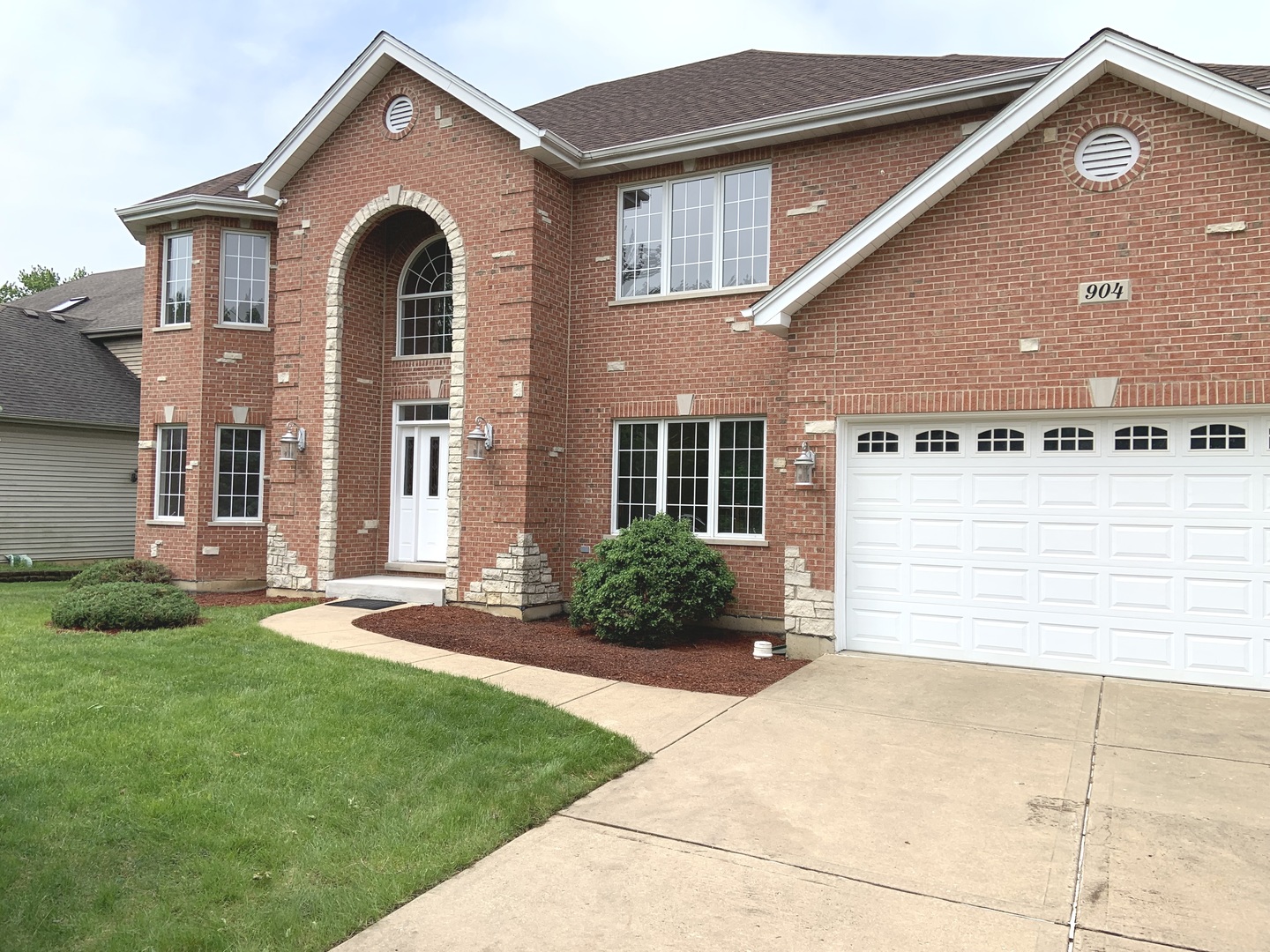 904 Cumnor Road Downers Grove IL 60516