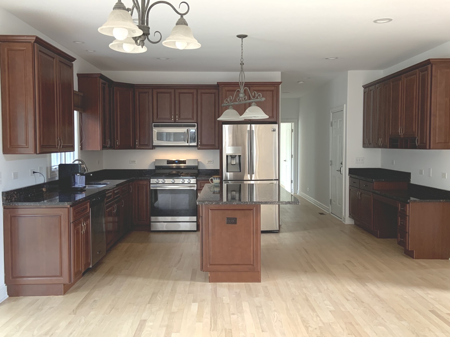 904 Cumnor Road Downers Grove IL 60516