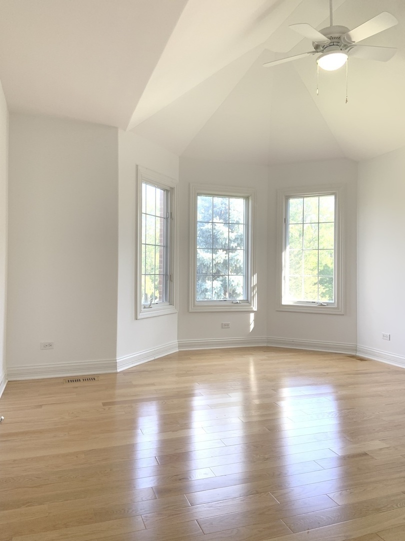 904 Cumnor Road Downers Grove IL 60516