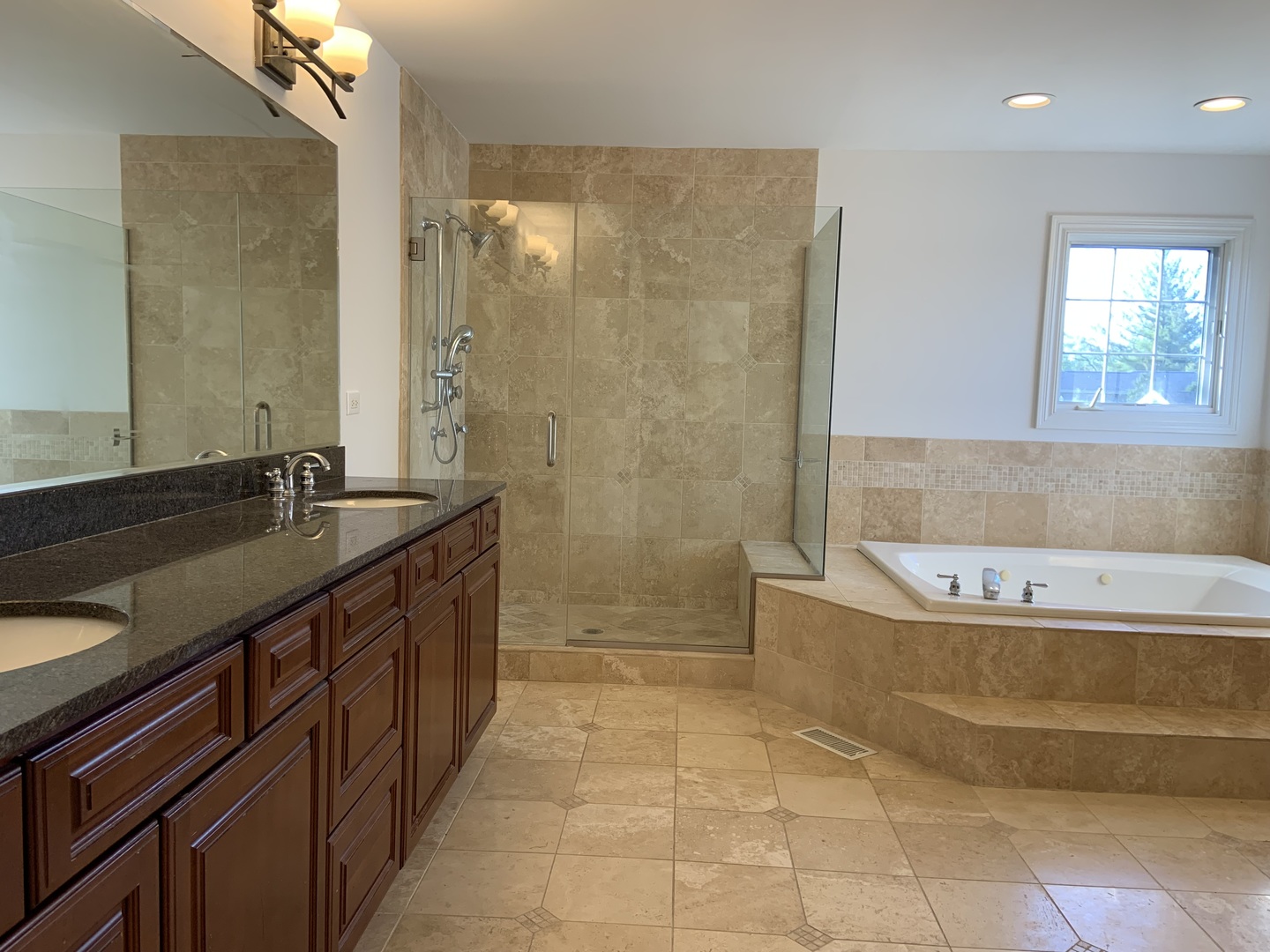 904 Cumnor Road Downers Grove IL 60516