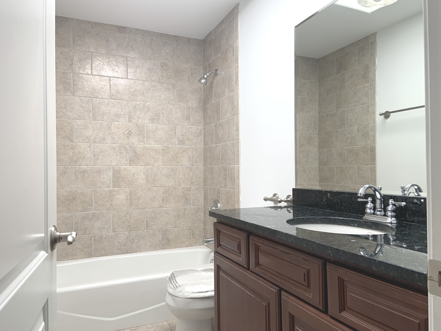 904 Cumnor Road Downers Grove IL 60516