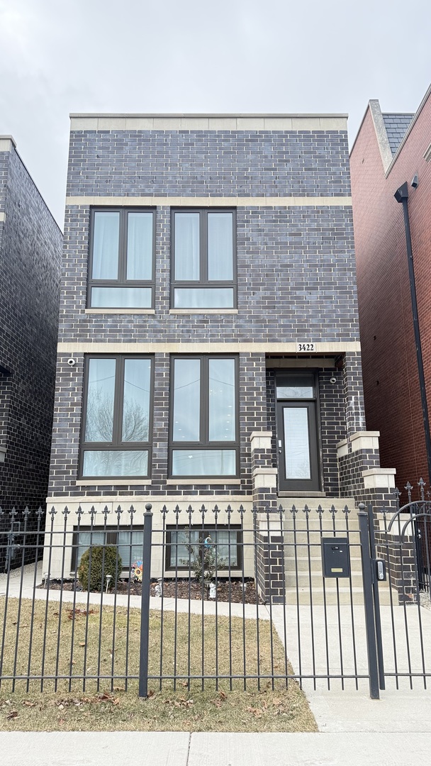 3422 South Normal Avenue Chicago IL 60616