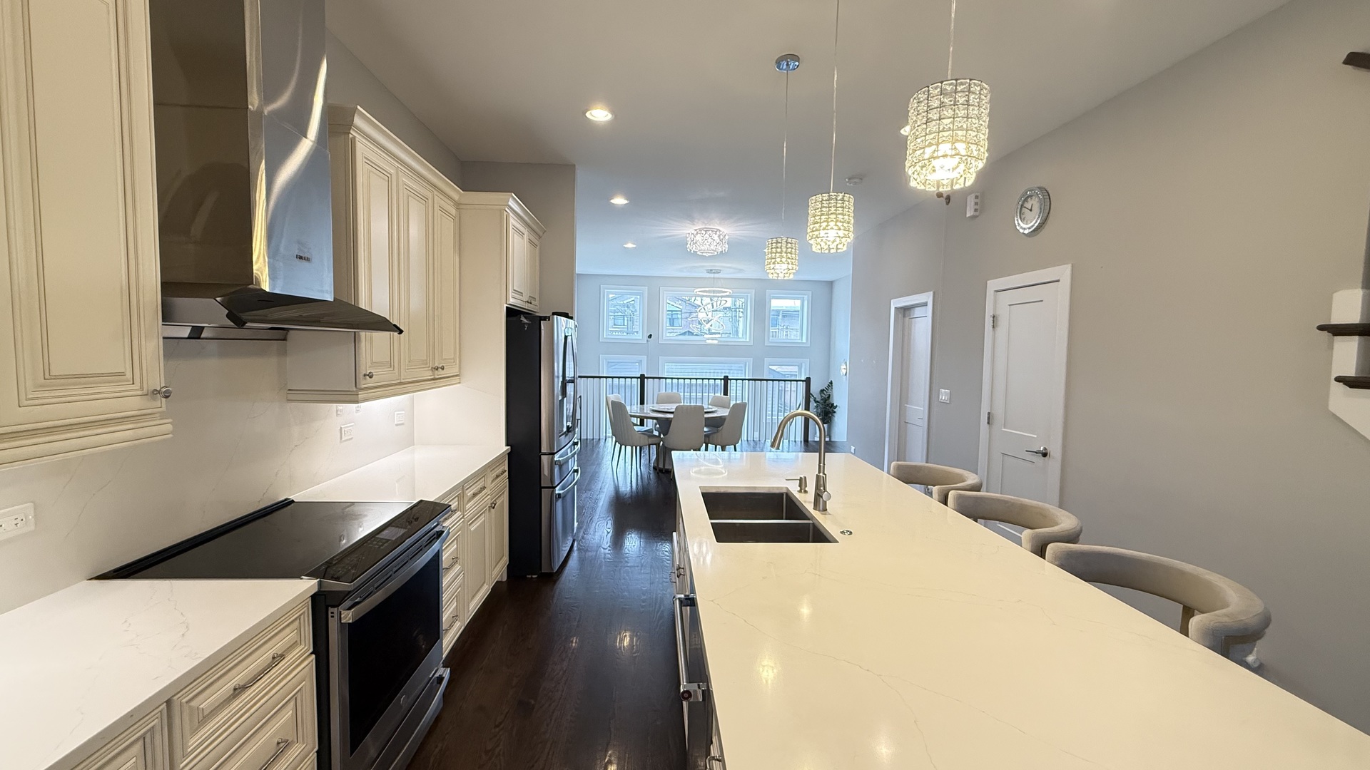 3422 South Normal Avenue Chicago IL 60616