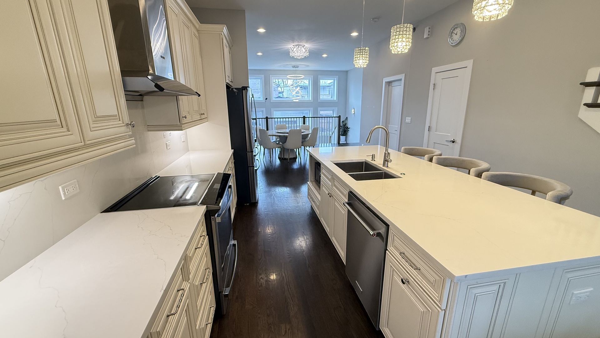 3422 South Normal Avenue Chicago IL 60616
