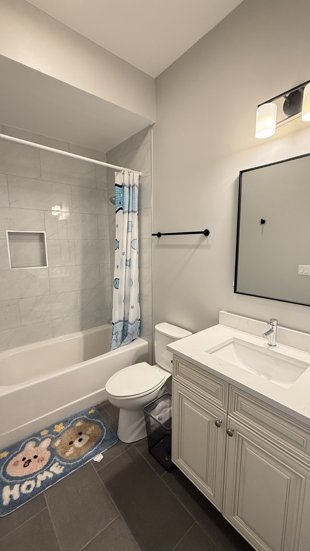 3422 South Normal Avenue Chicago IL 60616