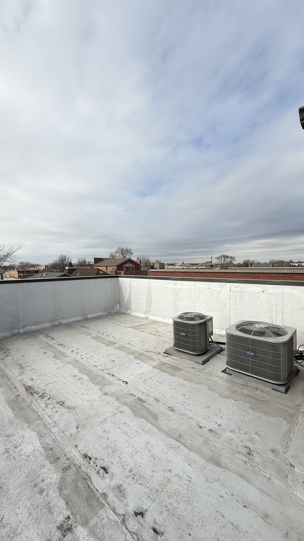3422 South Normal Avenue Chicago IL 60616