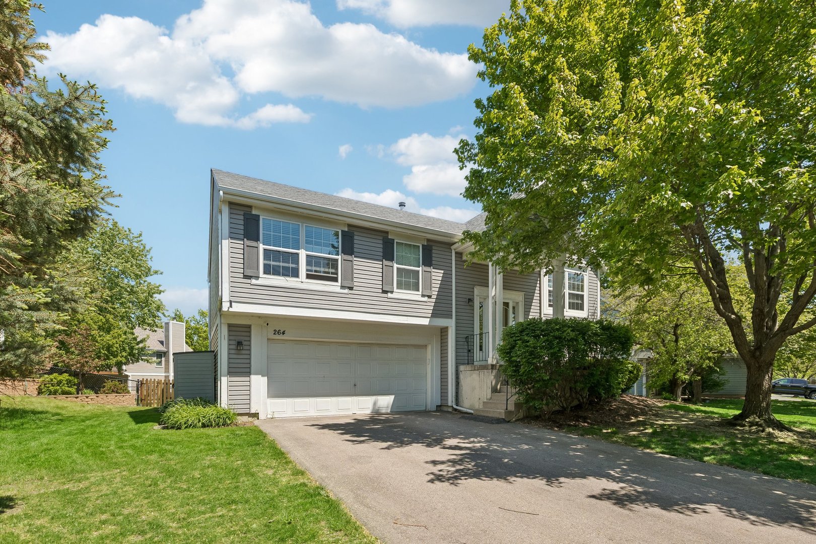 264 Penny Lane Grayslake IL 60030