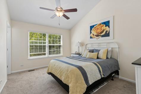 264 Penny Lane Grayslake IL 60030