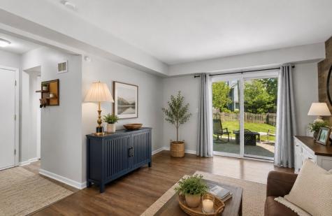 264 Penny Lane Grayslake IL 60030