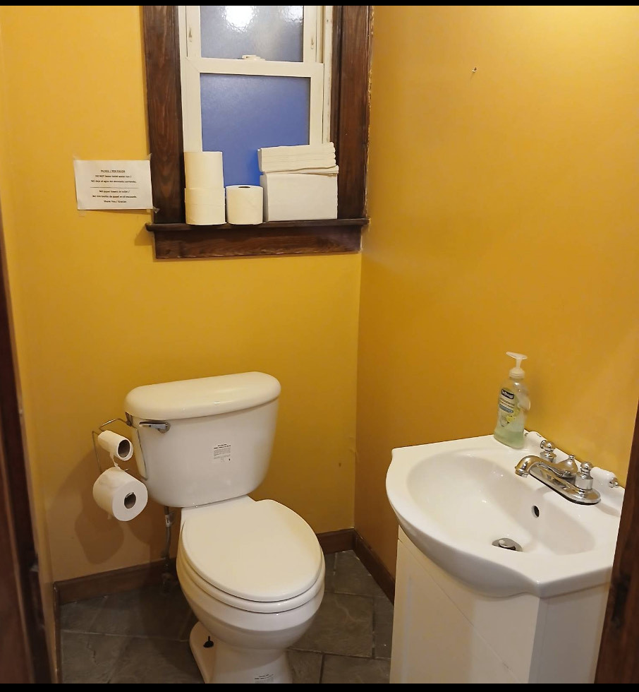 13515 South Baltimore Avenue Chicago IL 60633