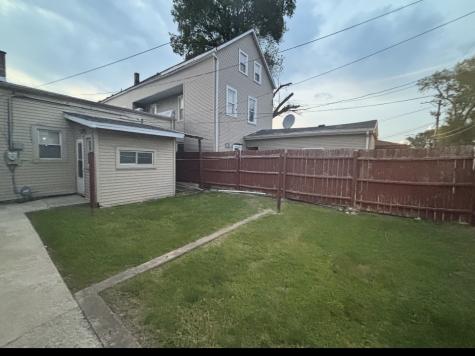 13515 South Baltimore Avenue Chicago IL 60633